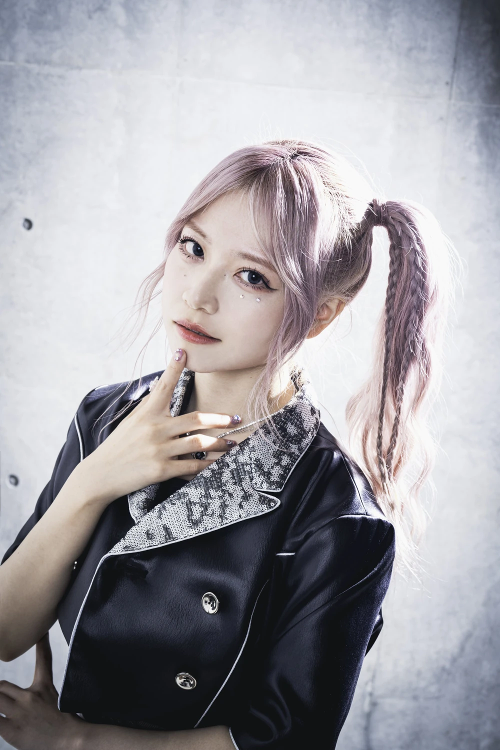 YUiNA